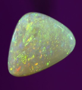 2.8ct Milk Opal