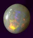1.9ct Milk Opal