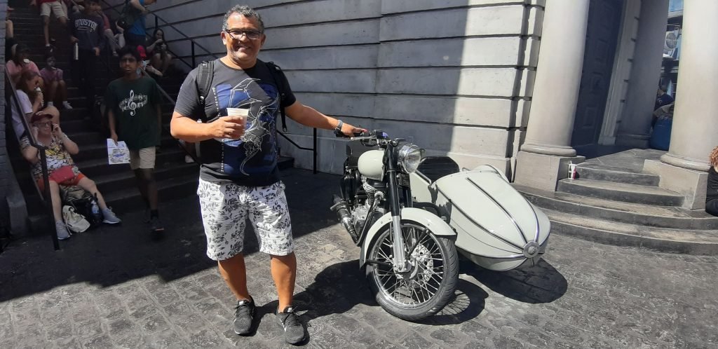 Prof. Genilson Pereira Santana