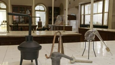 Retorta de destilação