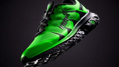 Tênis de corrida Inova feito com sola de grafeno