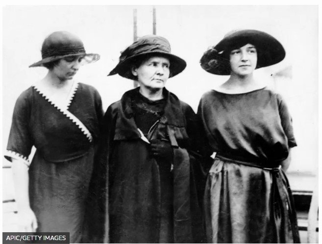 Marie Curie e filhas
