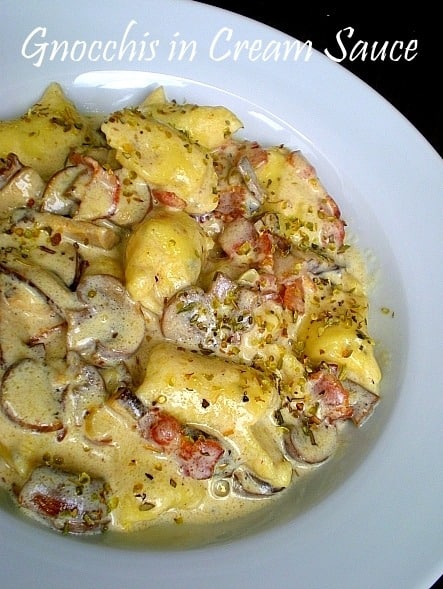gnocchis in cream sauce