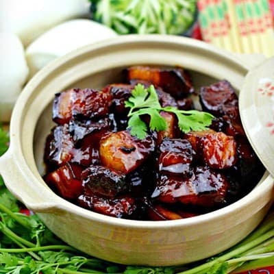 Hong Shao Rou (Braised Pork Belly)