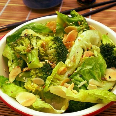 Eat More Vege – Asian Inspired Broccoli & Romaine Salad
