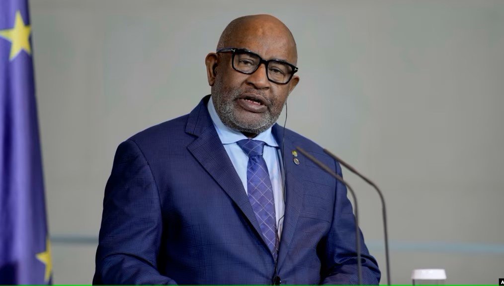 COMOROS PRESIDENT