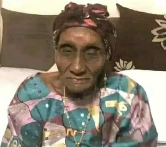 YAR ADUA MOTHER