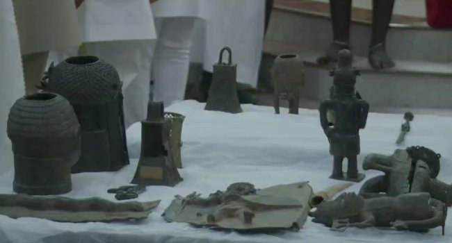 BENIN ARTEFACTS