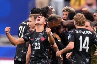 CANADA BEAT SA