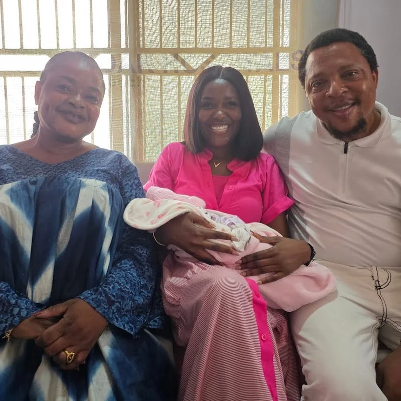 TOYOSI ADESANYA