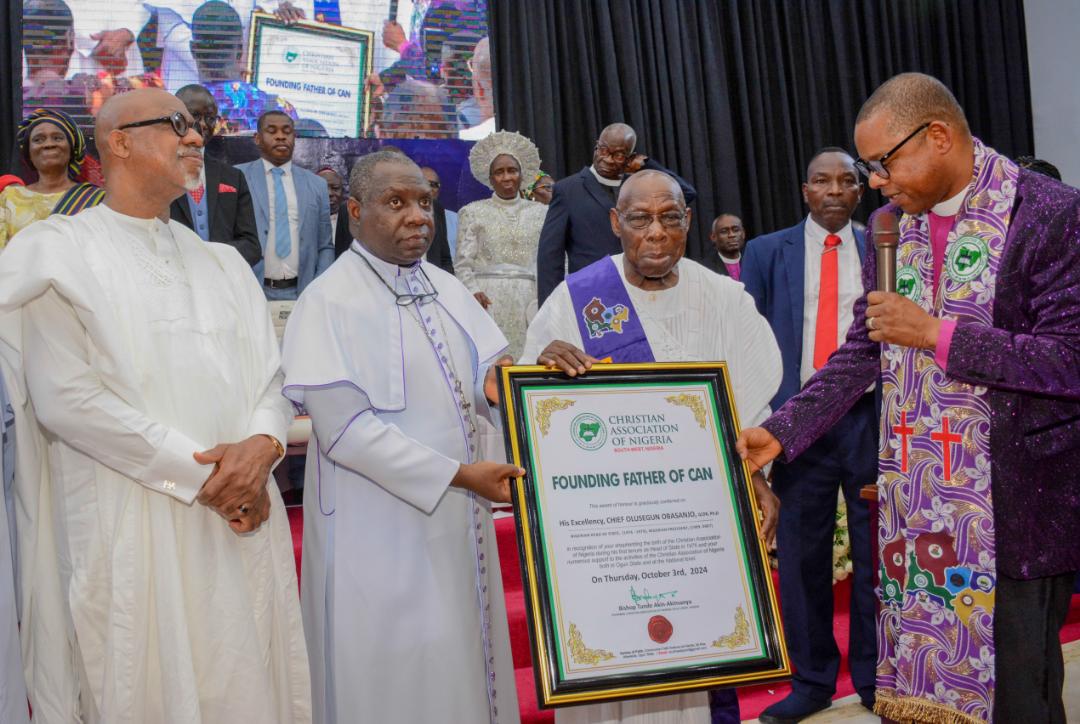 ABIODUN WITH BISHOPS