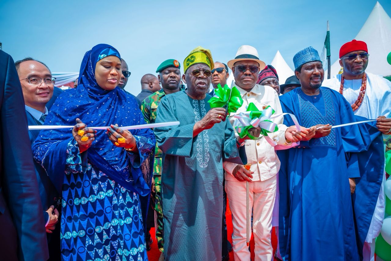 TINUBU ROAD COMMISSIONING