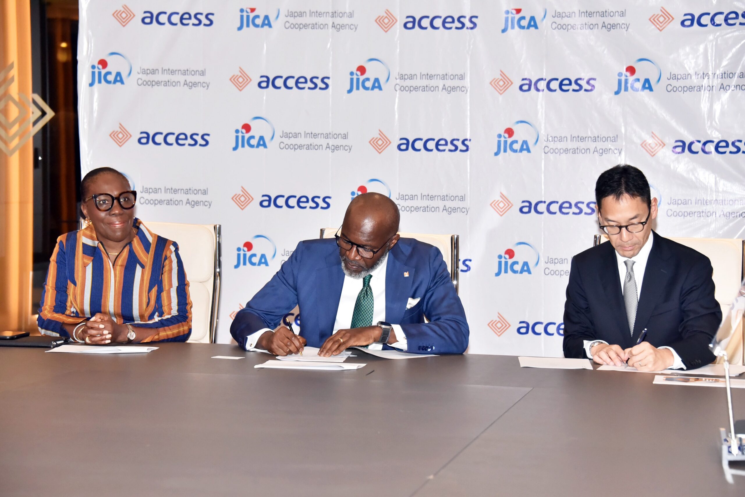 ACCESS BANK