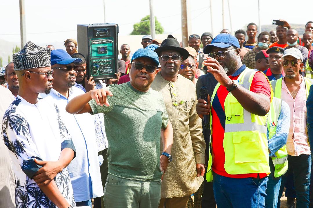 WIKE INSPECTS
