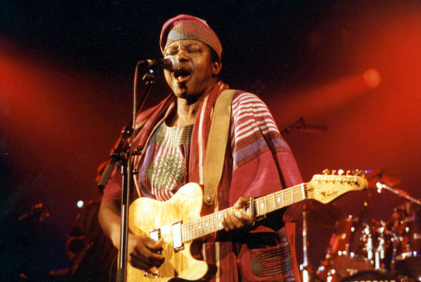 SUNNY ADE