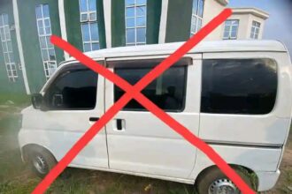 TINTED BUS