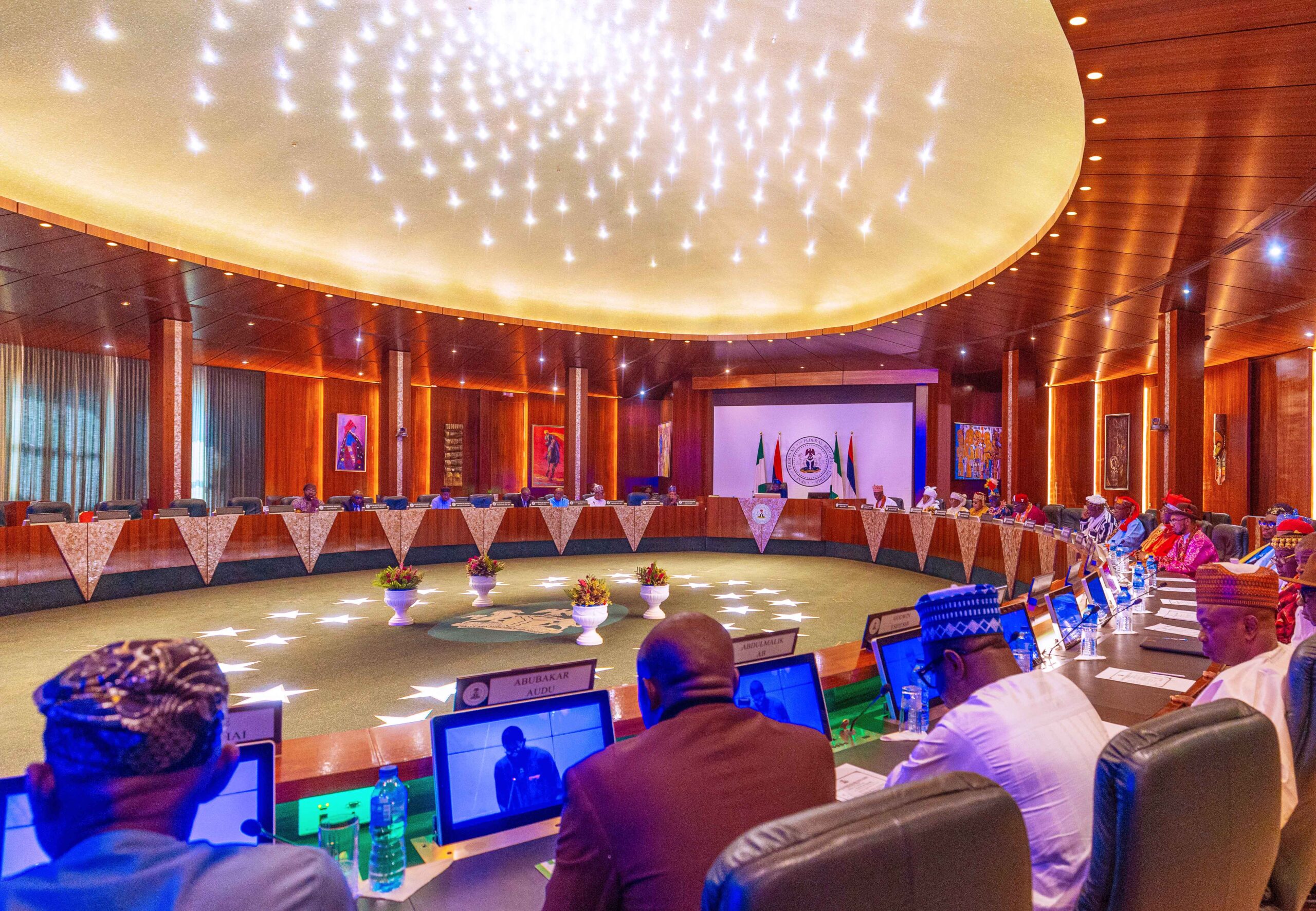 TINUBU SOUTH SOUTH MONARCHS