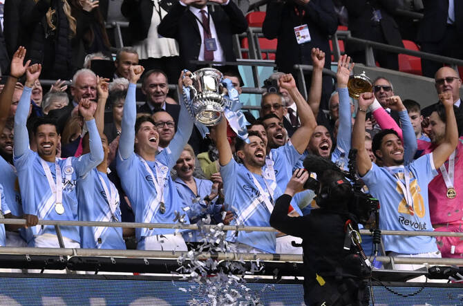 MAN CITY