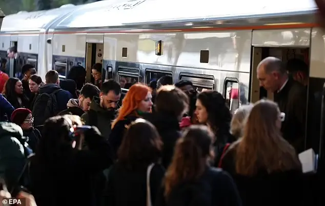 UK TRAIN